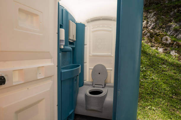 Best High-end porta potty rental  in Monroeville, IN