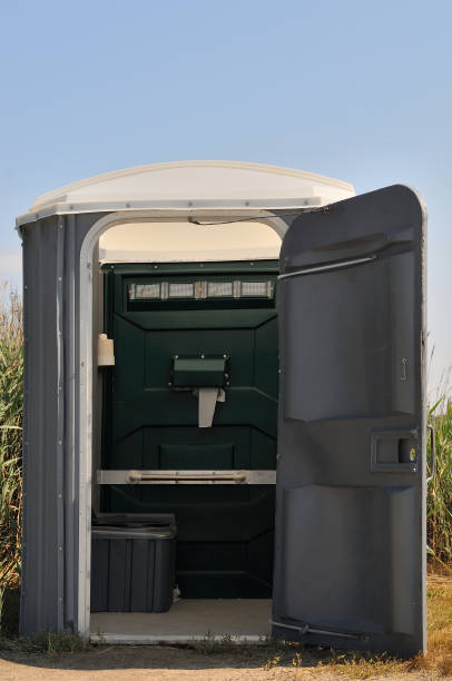 Best Luxury portable toilet rental  in Monroeville, IN