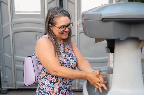 Best Best portable toilet rental  in Monroeville, IN